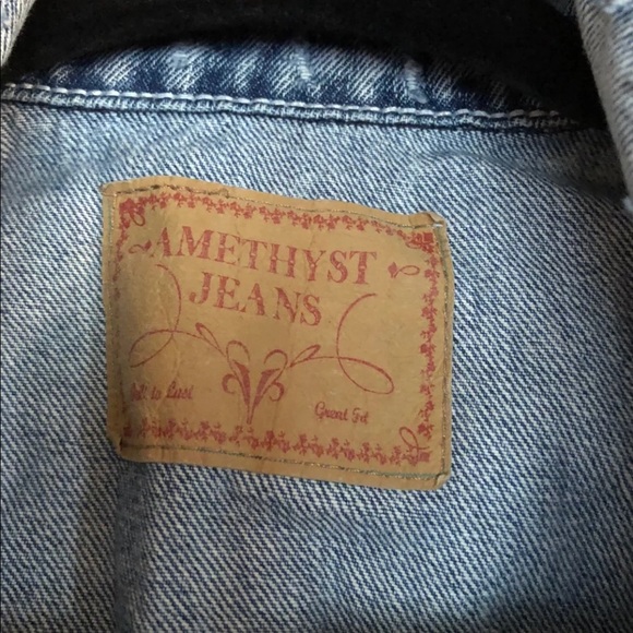 Jean jacket - Picture 2 of 2